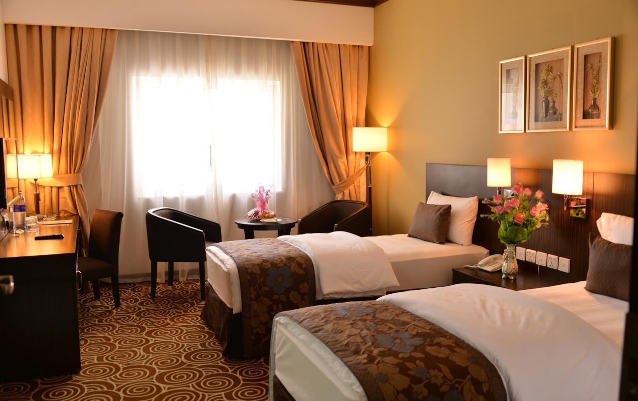 Rush Inn Hotel ดูไบ ภายนอก รูปภาพ